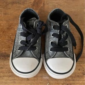 NEW Converse sneakers | Little Boy Sz 5